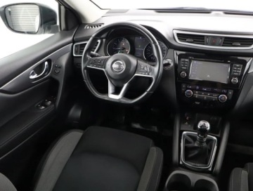 Nissan Qashqai II Crossover Facelifting 1.2 DiG-T 115KM 2018 Nissan Qashqai 1.2 DIG-T, Salon Polska, zdjęcie 6