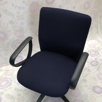 Поворотные чехлы на компьютерные офисные стулья