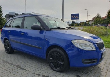 Skoda Fabia II Kombi 1.4 i 16V 85KM 2009 Skoda Fabia 1.4MPi 86KM Kombi Klima 1.4 Benzyna 86KM, zdjęcie 13