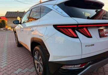 Hyundai Tucson IV SUV HEV 1.6 T-GDI HEV 230KM 2022 Hyundai Tucson HYBRID AutoMat FullLed Kamera Bezwypadkowy VirtualCocpit UN, zdjęcie 17