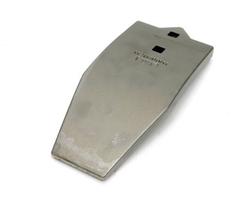 Излив стерневого культиватора с двумя отверстиями, применение: Ap/701 Kos Unia, сталь