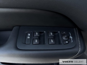 Volvo XC60 II Crossover Plug-In Facelifting 2.0 T8 455KM 2024 Volvo XC 60 XC60 T8 Plug-In Hybrid AWD Ultra Dark, zdjęcie 27