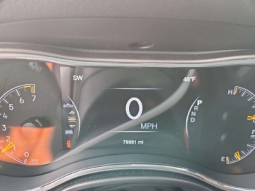 Jeep Cherokee V 2019 Jeep Cherokee 2019 JEEP GRAND CHEROKEE LAREDO 3.6 Benzyna 295KM, zdjęcie 8