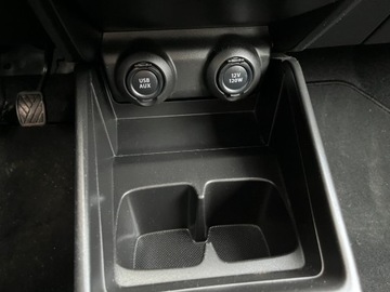 Suzuki Swift VI 2019 Suzuki Swift 1.2 benzyna 90 KM 4x4 niski przebieg zadbany mozliwa zam, zdjęcie 17