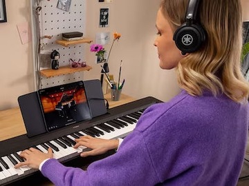 YAMAHA P-145 + деревянная подставка + большая педаль
