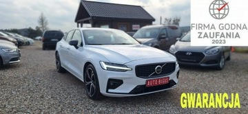 Volvo S60 III 2024 Volvo S60 B5 AWD plus dark benzyna hybryda