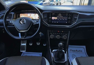 Volkswagen T-Roc I SUV 1.5 TSI ACT 150KM 2018 Volkswagen T-Roc 1.5 TSI 150 KM bezwypadkowy PANORAMA VIRTUAL FULL LED, zdjęcie 35