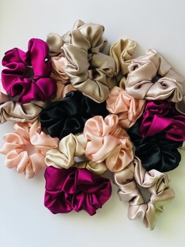 Резинка для волос из шелка фуксии