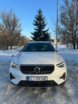 Volvo XC40 2024 Volvo XC 40 Plus 2024 ZarejestrowaneGotowe do jazdy 2.0 Benzyna 247KM, zdjęcie 10