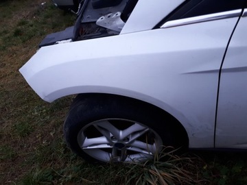 BLATNÍK LEVÝ FOCUS MK 3 FACELIFT