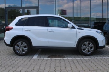 Suzuki Vitara III SUV Facelifting 1.4 BoosterJet 48V SHVS 129KM 2023 SUZUKI Vitara Premium, zdjęcie 3