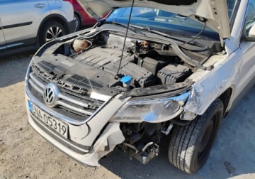 Volkswagen Tiguan I SUV 2.0 TDI CR DPF 140KM 2008 Volkswagen Tiguan 2008r, 2.0 TDI. 4x4. AUTOMAT. Uszkodzony lewy przod Poob, zdjęcie 22