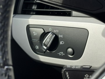 Audi A4 B9 Avant Facelifting 2.0 35 TDI 163KM 2019 Audi A4 Avant 8xAlu, Navi, Full LED, Climatronic, zdjęcie 28