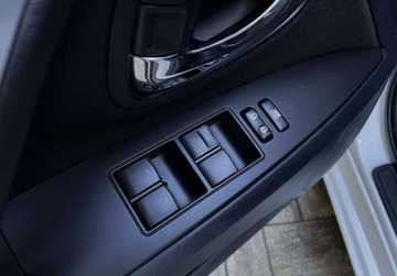 Toyota Avensis III Wagon Facelifting 1.8 Valvematic 147KM 2012 Toyota Avensis 1.8 147KM NAVI kamera manual BEZWYPADKOWA GWARANCJA, zdjęcie 32