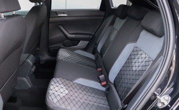 Volkswagen Taigo 1.5 TSI 150KM 2025 Volkswagen Taigo RLine Plus, Pakiet Style, Comfort, od reki 1.5 Benzyna, zdjęcie 10