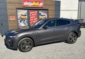 Maserati Levante 3.0 GDI V6 430KM 2023 Maserati Levante 4x4 3.0 benz 430 km 2023R 43.000 km Warszawa 3.0, zdjęcie 9