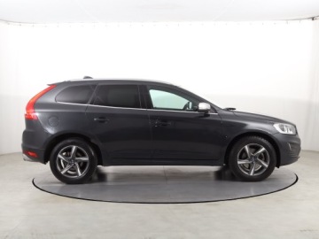 Volvo XC60 I SUV Facelifting 2.0 D3 DRIVE-E 150KM 2015 Volvo XC60 D3, Skóra, Navi, Klima, Klimatronic, zdjęcie 5
