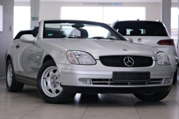 Mercedes SLK R170 Roadster 2.0 (200) 136KM 1999 Mercedes-Benz SLK 2.0 Benzyna 136KM