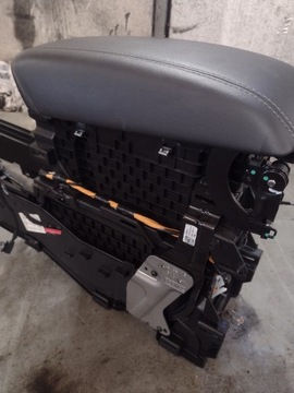 FORD GALAXY MK4 TUNEL CENTRÁLNÍ LOKETNÍ OPĚRKA