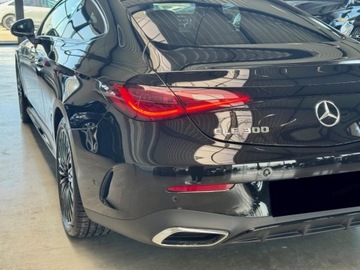 Mercedes CLE Coupe 2.0 300 258KM 2025 MERCEDES-BENZ CLE 300 4-Matic AMG Line 2.0 (258KM) 2025, zdjęcie 10