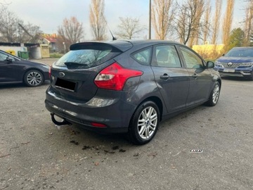 Ford Focus III Kombi 1.0 EcoBoost 100KM 2012 Ford Focus Ford Focus Benzyna Klimatyzacja Zamiana Benzyna 101KM, zdjęcie 3