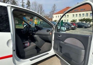 Renault Twingo II Hatchback 3d Facelifting 1.5 dCi 85KM 2013 Renault Twingo Piekna Wersja, Dynamiczne 1.5 Diesel 85KM, zdjęcie 14