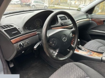 Mercedes Klasa E W211 Kombi S211 1.8 (200 Kompressor) 163KM 2004 Mercedes Klasa E 200 Kompressor Automatik Classic1.8 benz 163KM 2004r, zdjęcie 19