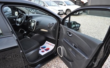 Renault Captur I Crossover 0.9 Energy TCe 90KM 2017 Renault Captur LIFT Benzyna Klimatyzacja Nawigacja Benzyna 90KM, zdjęcie 13