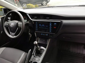 Toyota Auris II Touring Sports Facelifting 1.6 Valvematic 132KM 2015 Toyota Auris 1.6 132KM Salon PL LIFT 1-Właś., zdjęcie 12