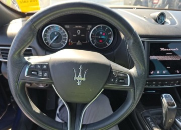 Maserati Levante 2022 Maserati Levante Modena 2022 3.0 Benzyna 424KM, zdjęcie 11