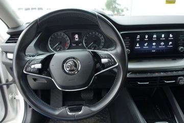 Skoda Octavia III Liftback Facelifting 2.0 TDI 150KM 2020 Skoda Octavia DSG,150KM,Ambition,KeyLess, Tempomat,Ledy,CarPlay, Kamera,sa, zdjęcie 9