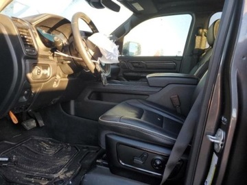  RAM 1500 2023r., LIMITED, od ubezpieczalni 5.7 Benzyna 392KM, zdjęcie 6