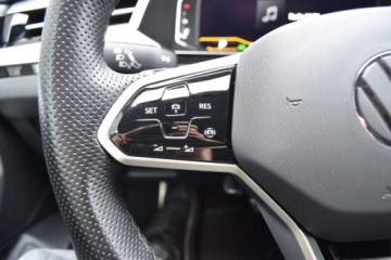 Volkswagen Arteon Fastback Facelifting 2.0 TSI 190KM 2022 Volkswagen Arteon R-Line 190 KM TSI DSGDCCLEDAmbientePakietZimowy VAT 23, zdjęcie 13