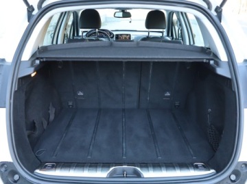 Peugeot 2008 I SUV 1.2 VTi 82KM 2013 Peugeot 2008 1.2 VTi, Klima, Klimatronic, zdjęcie 13