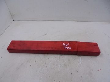 ПРЕДУПРЕЖДАЮЩИЙ ТРЕУГОЛЬНИК 8D9860251B AUDI VW SKODA