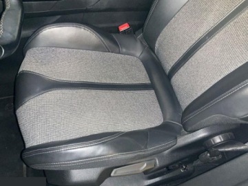 Peugeot 3008 I Crossover Facelifting 1.2 PureTech 130KM 2016 Peugeot 3008 1.2 PureTech 130KM GPF Stop &amp; Start Allure Business-Paket 2016, zdjęcie 15