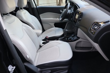 Jeep Compass II SUV 1.4 Multiair 170KM 2019 Jeep Compass 1.4 MultiAir, Salon Polska, zdjęcie 8