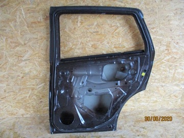 DVEŘE PRAVÉ ZADNÍ SUZUKI SX4 S-CROSS