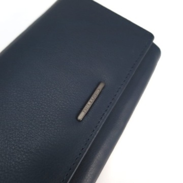 Skórzany portfel damski z RFID antykradzieżowy