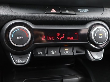 Kia Stonic I Crossover 1.0 T-GDI 120KM 2020 Kia Stonic 1.0 T-GDI, Salon Polska, 1. Właściciel, zdjęcie 11