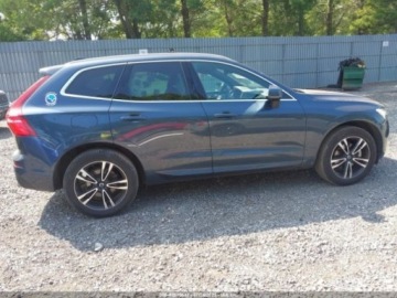 Volvo XC60 II Crossover T5 250KM 2020 Volvo XC 60 2020 VOLVO XC60 T5 MOMENTUM 2.0 Benzyna 250KM, zdjęcie 8