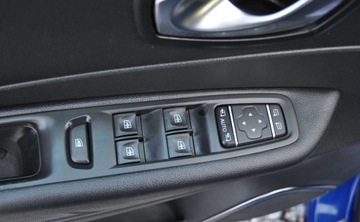 Renault Captur I Crossover Facelifting 1.3 TCe 150KM 2018 Renault Captur VERSION-S Automat Benzyna Klimatyzacja Nawigacja 1.3 150KM, zdjęcie 20