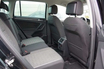Volkswagen Tiguan II SUV Facelifting 2.0 TDI 150KM 2022 Volkswagen Tiguan 2.0 TDI CR 150 KM DSG, Kamera, Virtual, Salon PL, FV23,, zdjęcie 28