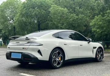 Xiaomi SU7 Max 101kWh 673KM 2025 Xiaomi SU7 W TRANSPORCIE - Xiaomi SU7 MAX 673 KM 2.78s do 100kmh VAT 23, zdjęcie 9