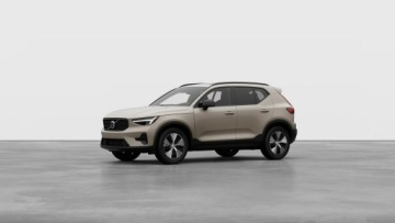 Volvo XC40 2026 Volvo XC 40 Plus Dark B4 Mild Hybrid Benzyna, zdjęcie 1