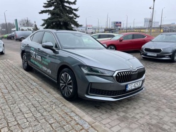 Skoda Superb III Liftback Facelifting 1.5 TSI 150KM 2025 Skoda Superb 1.5 TSI Plug-in Hybrid Selection DSG 1.5 Hybryda Plug-in 204KM, zdjęcie 1