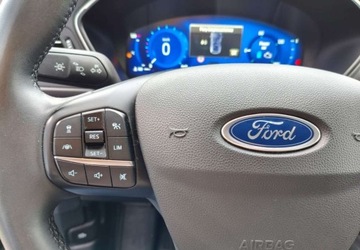 Ford Kuga III SUV Plug-In 2.5 Hybrid 190KM 2023 Ford Kuga Ford Kuga 2.5 FHEV AWD Titanium eCVT 2.5 Hybryda 190KM, zdjęcie 11