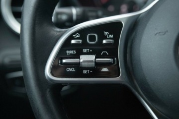 Mercedes GLC C253 SUV Facelifting 2.0 200d 163KM 2022 Mercedes-Benz GLC 200d 4Matic AMG Line Salon PL Autotrade 2.0 Diesel, zdjęcie 20