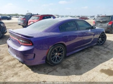 Dodge Charger VII 2016 Dodge Charger 2016 Dodge Charger 4dr Sdn SRT 392 RWD 6.4 Benzyna 485KM, zdjęcie 4