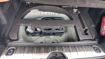 Peugeot 2008 I SUV Facelifting 1.2 PureTech 130KM 2018 Peugeot 2008 RATY 1.2 BENZ 130KM GT-LINE Kamera Navi Tablet Panorama Serwi, zdjęcie 23